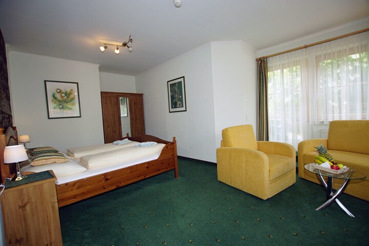 Room 12 of 43