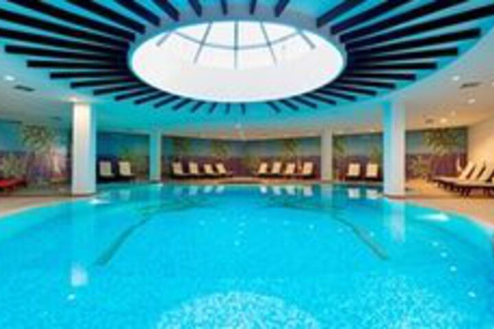 Pool 48 of 108
