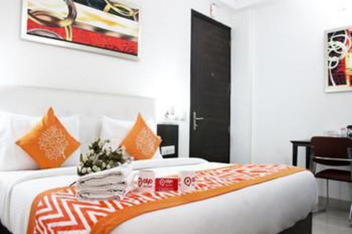 Room 17 of 22