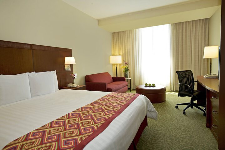 Room 26 of 145