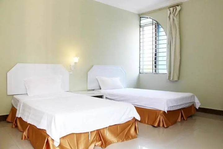 Room 20 of 28