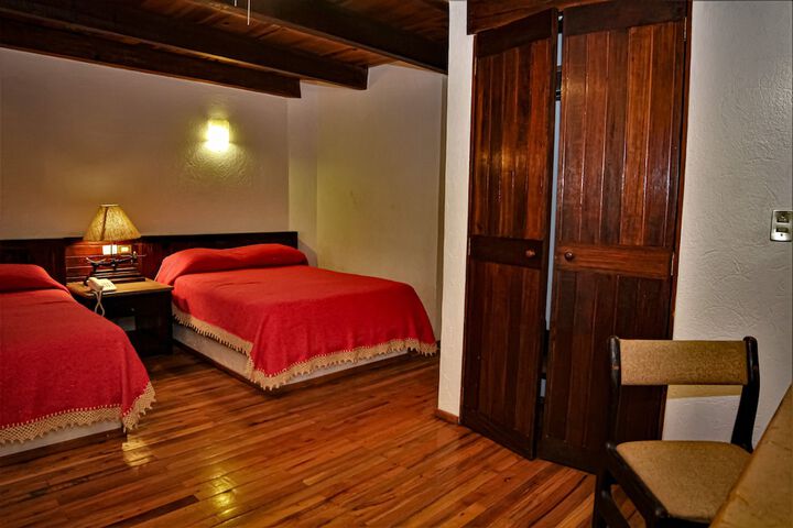 Room 5 of 35