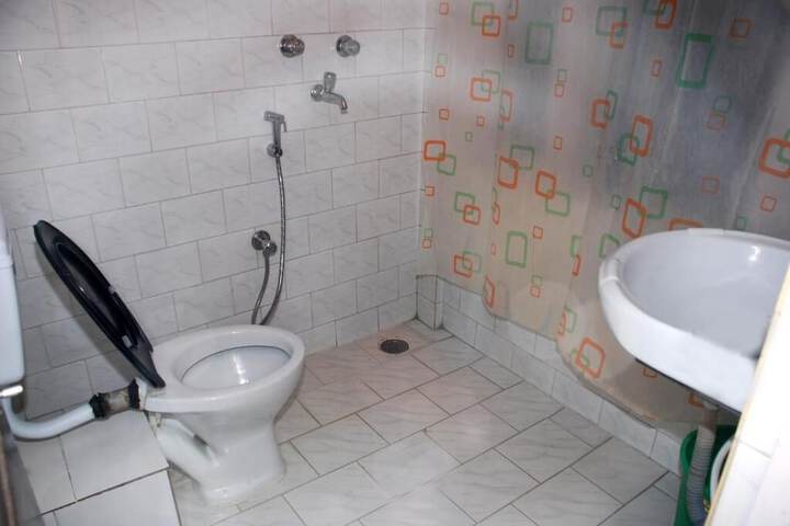 Room 23 of 41