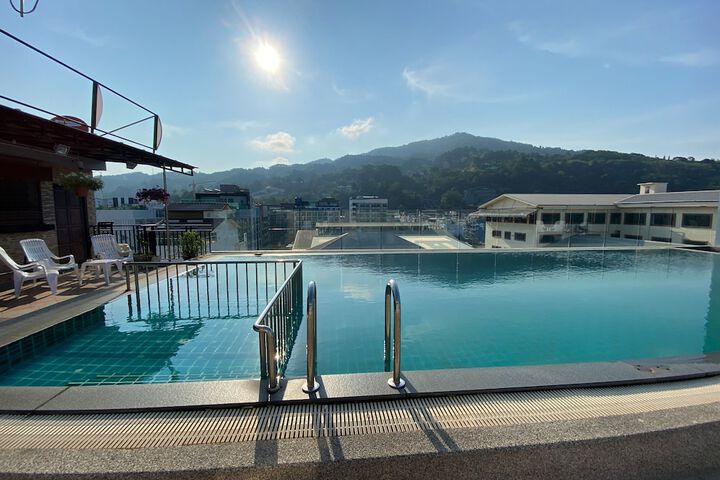 Pool 80 of 95