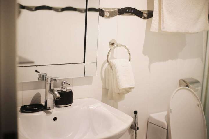Room 48 of 114