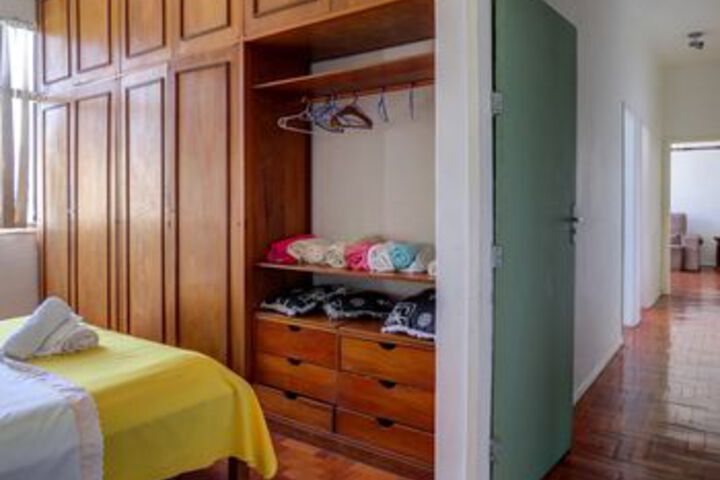 Room 14 of 22