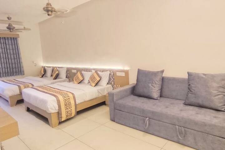 Room 40 of 160