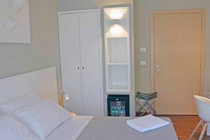 Room 12 of 31