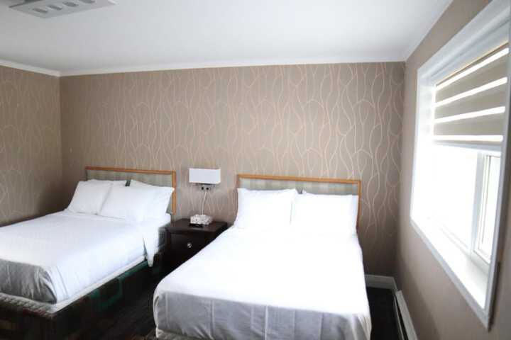 Room 20 of 29