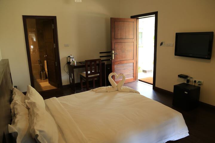 Room 9 of 133