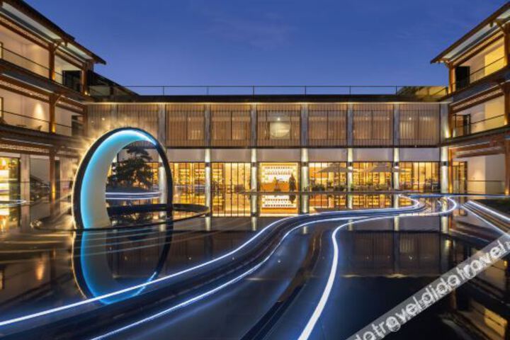 Hotel 8 of 28