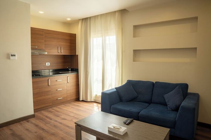 Room 34 of 59