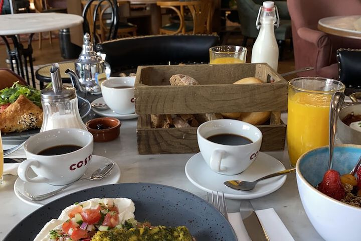Breakfast/Coffee Service 58 of 61