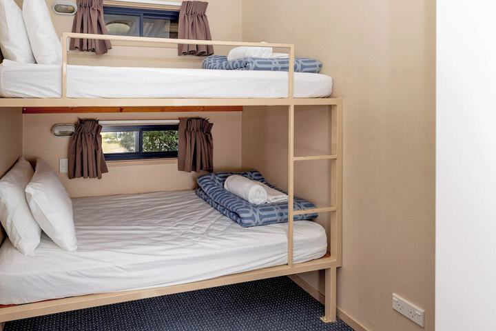 Room 7 of 113