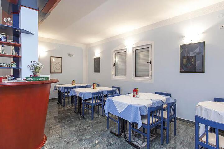 Hotel Mirenza