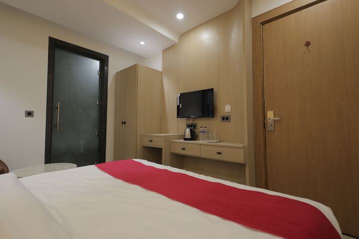 Room 41 of 83