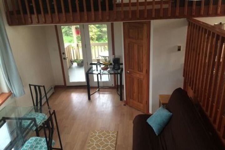 Room 9 of 20