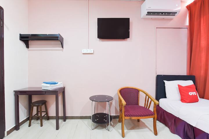 Room 17 of 41