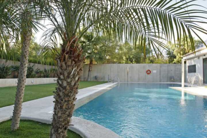 Pool 29 of 54