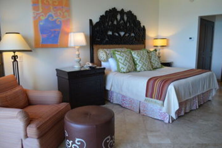 Room 9 of 29
