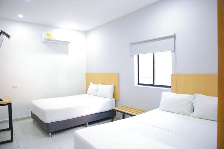 Room 5 of 18