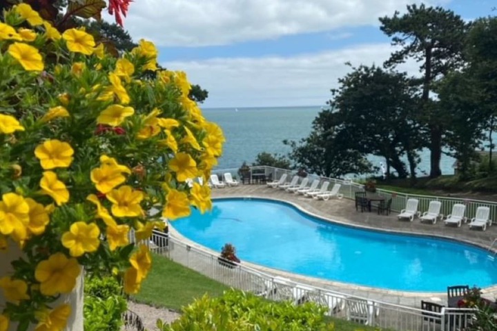 Pool 46 of 70