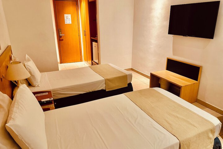Room 14 of 43