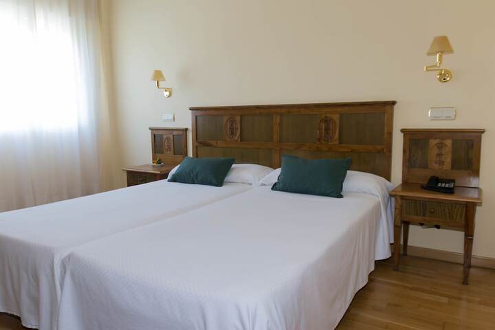 Room 8 of 22