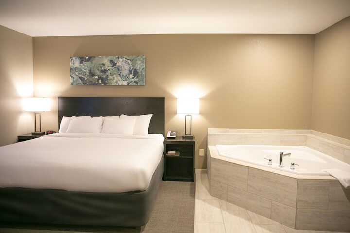 Room 12 of 35