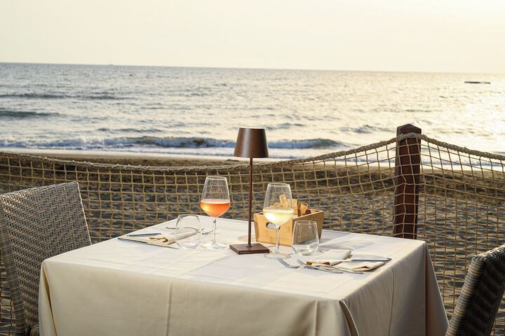 Dining 118 of 159