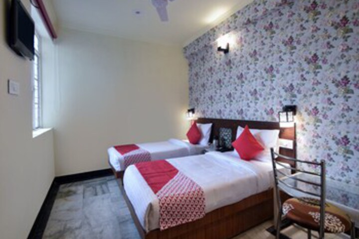 Room 10 of 22