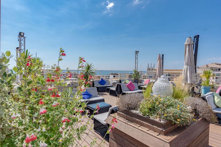 Terrace/Patio 69 of 72
