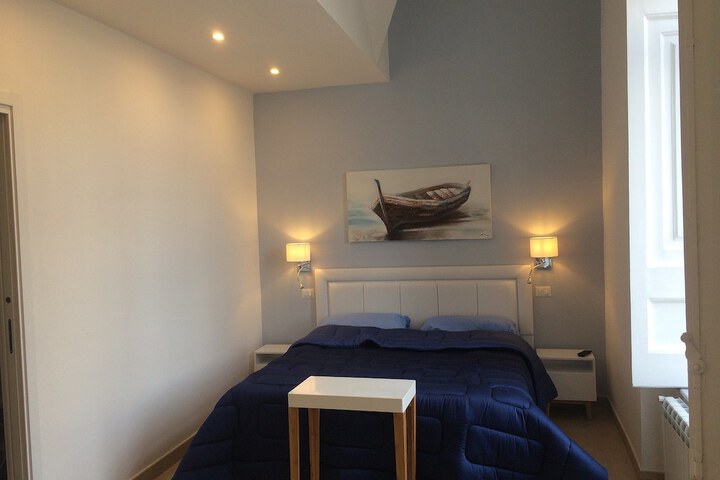 Room 12 of 64