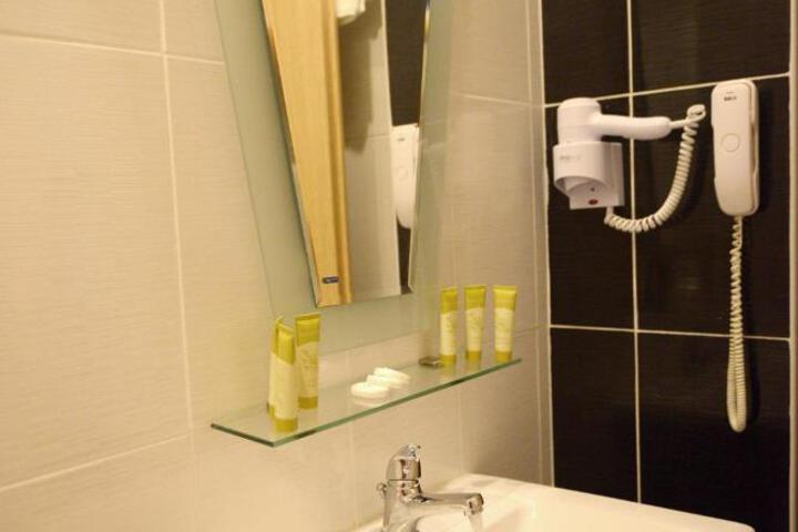 Photo 20
