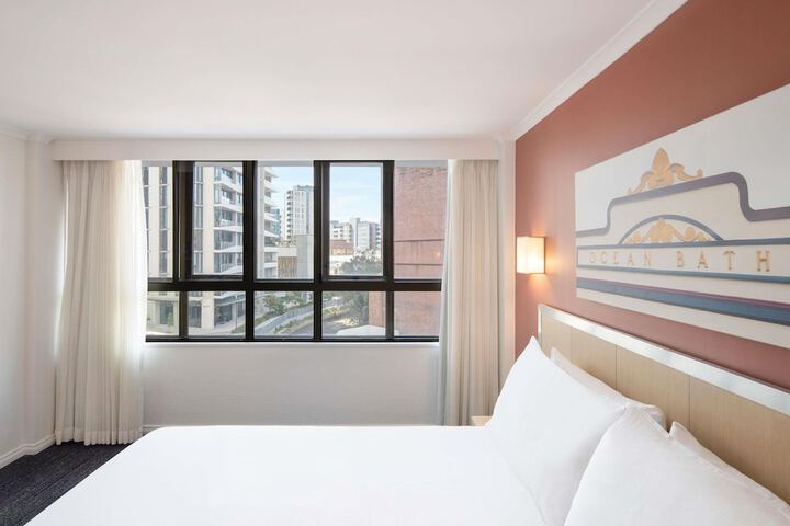 Room 10 of 97