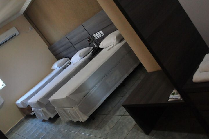 Room 11 of 22