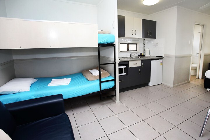 Room 72 of 261