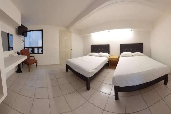 Room 3 of 12
