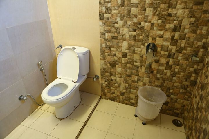 Room 18 of 49