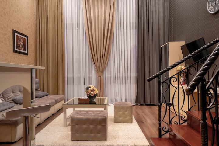 Room 41 of 73