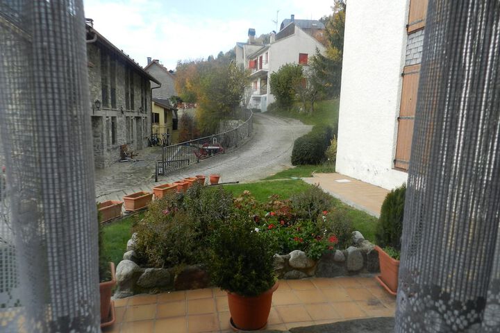 Hotel Entry