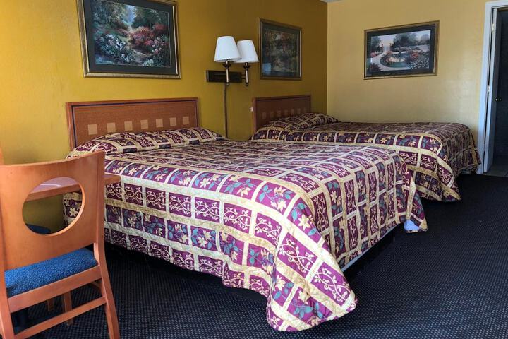 Room 23 of 51