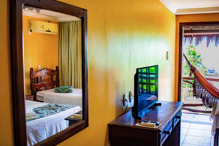 Room 14 of 63