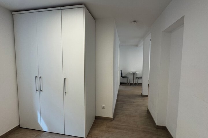 Room 29 of 69