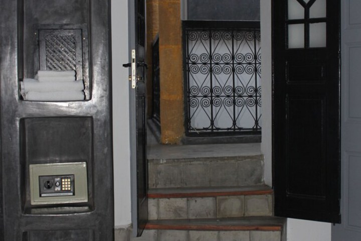 Room 19 of 52