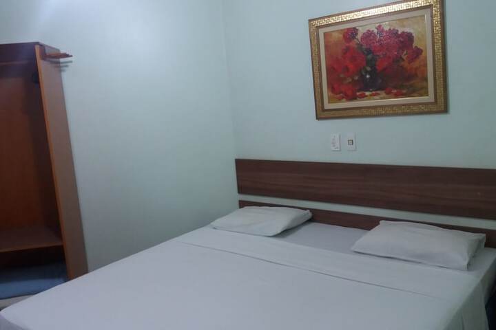 Room 8 of 17