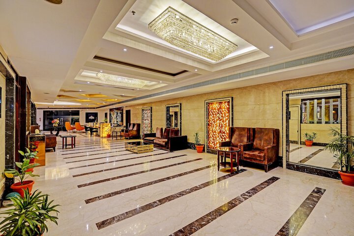 Hotel Interior 6 of 24