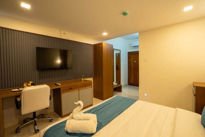 Room 12 of 66