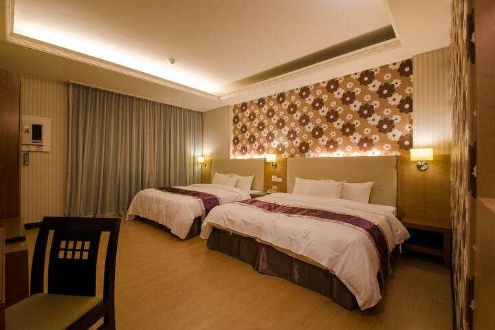 Room 7 of 31