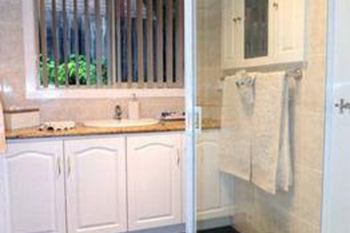 Hotel Exterior 3 of 23